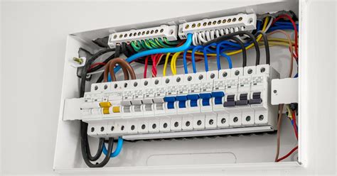 3 way fuse box distribution box|Fusebox 3.